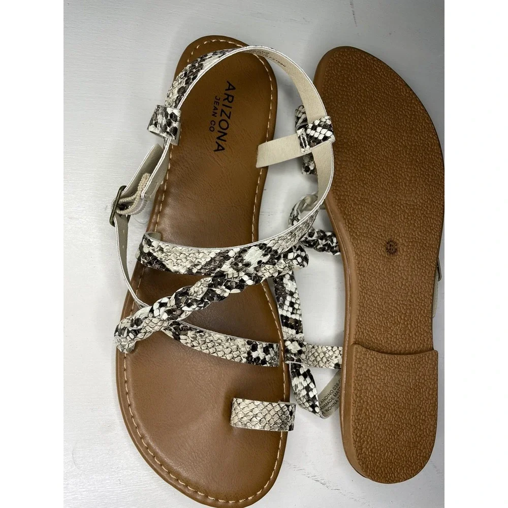 women's size 9.5M Arizona‎ black and white snakeskin toe loop sandals